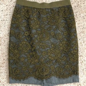 • SALE!! Loft Lace Overlay Ponte Pencil Skirt •